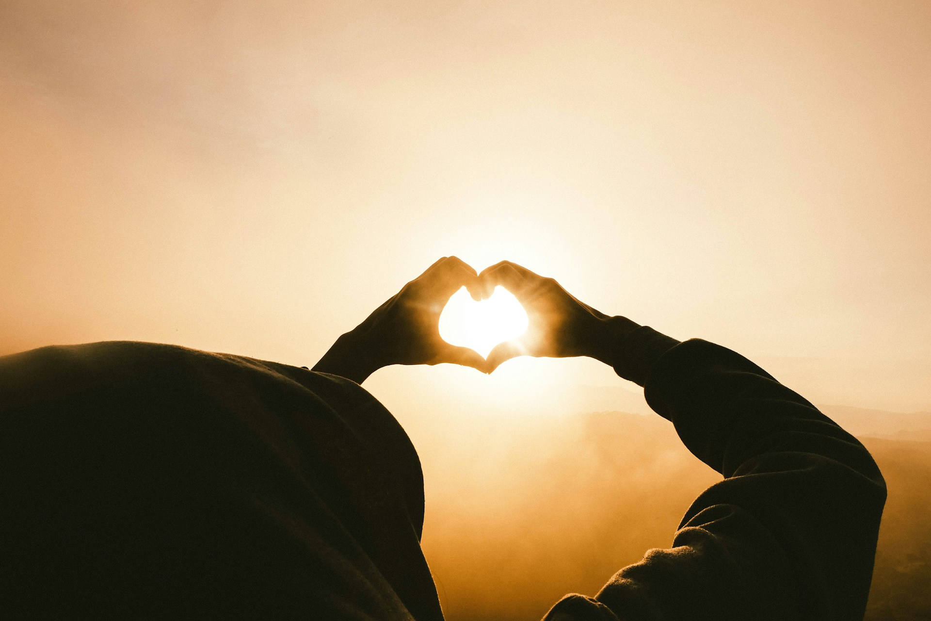 Read more about the article Mind, Body, and Soul: What Integrative Holistic Counseling Really Means — and Why It Works